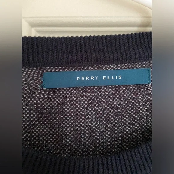 PERRY ELLIS - Picture 2 of 2